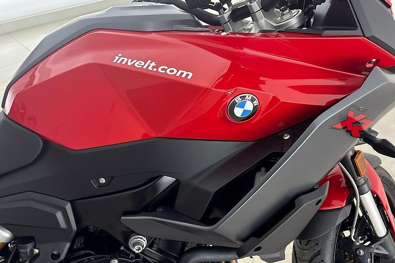 BMW MOTO F 900 XR - fotka 11 z 12