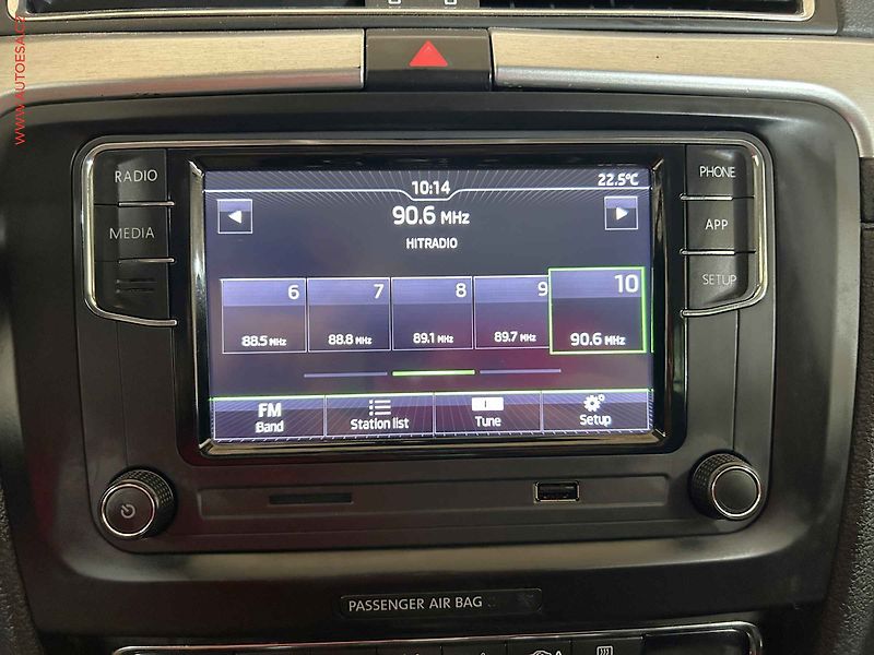Škoda Superb (2015) 2.0 TDi, Elegance, DSG, kůže - fotka 13 z 16