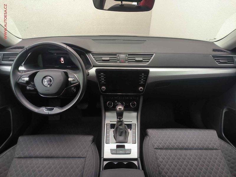 Škoda Superb (2022) 2.0 TDi, 2.maj,ČR, Ambition - fotka 8 z 25