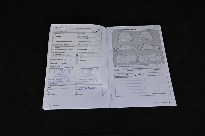 Volkswagen Golf 1.2TSI 81KW BMT rezervace - fotka 40 z 46