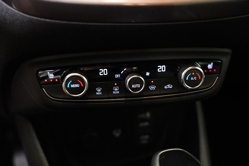 Opel Crossland X - fotka 22 z 25