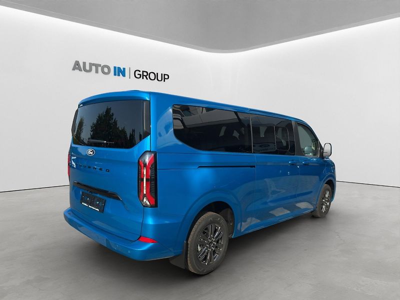 Ford Tourneo Custom (2026) 2,0 EcoBlue L2 TITANIUM - fotka 6 z 15