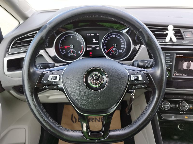 Volkswagen Touran 1,6 TDI  - fotka 11 z 29