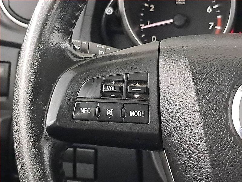 Mazda 5 (2010) 2.0, 7 míst - fotka 16 z 17