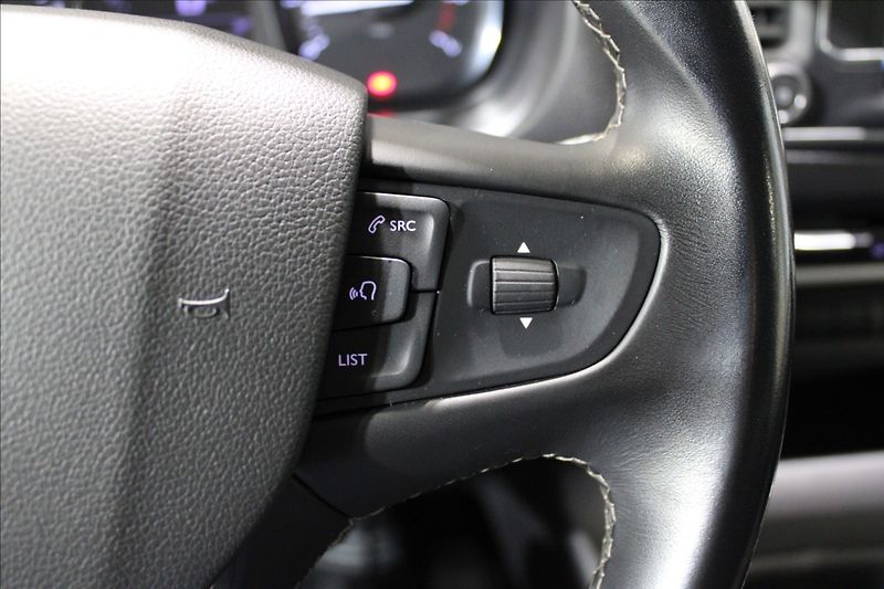 Peugeot Expert 2,0 HDI 6-MÍST L3 145k MAN 6 - fotka 19 z 31