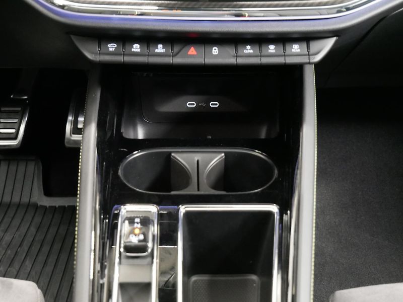 Škoda Enyaq - fotka 12 z 25