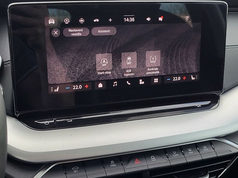 Škoda Octavia 130LET 2,0TDI 85kW - fotka 24 z 29
