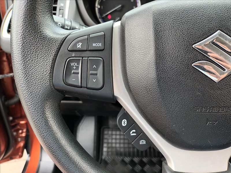 Suzuki SX4 S-Cross 1,0 BJet,82KW,ČR,TAŽNÉ, - fotka 29 z 36