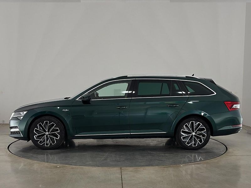 Škoda Superb L&K DSG - fotka 3 z 30