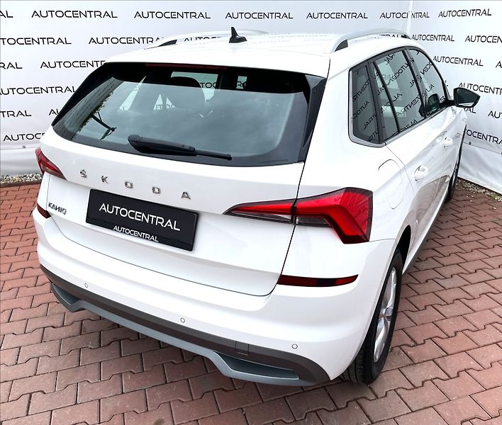 Škoda Kamiq 1,0 TSi,81kW,STYLE,ČR,DPH - fotka 9 z 26