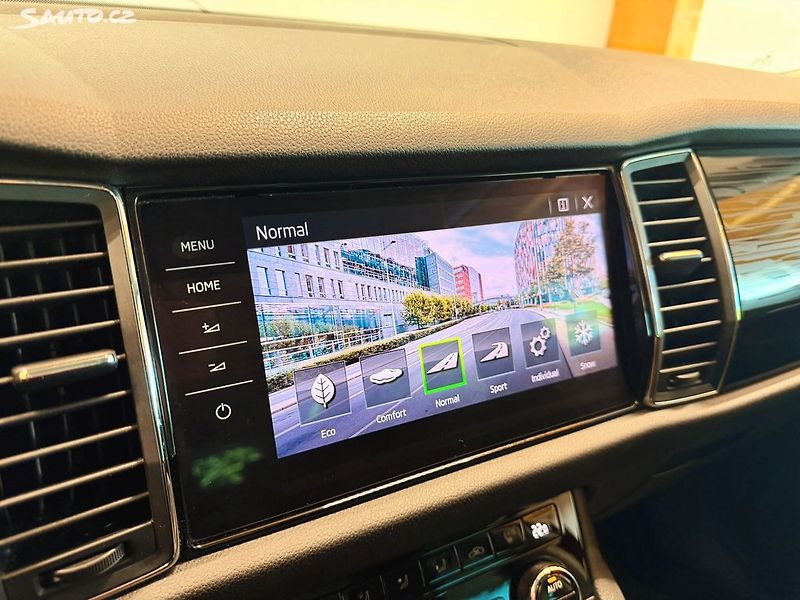 Škoda Kodiaq 2.0 TDi DSG 4x4 Style Plus - fotka 18 z 37