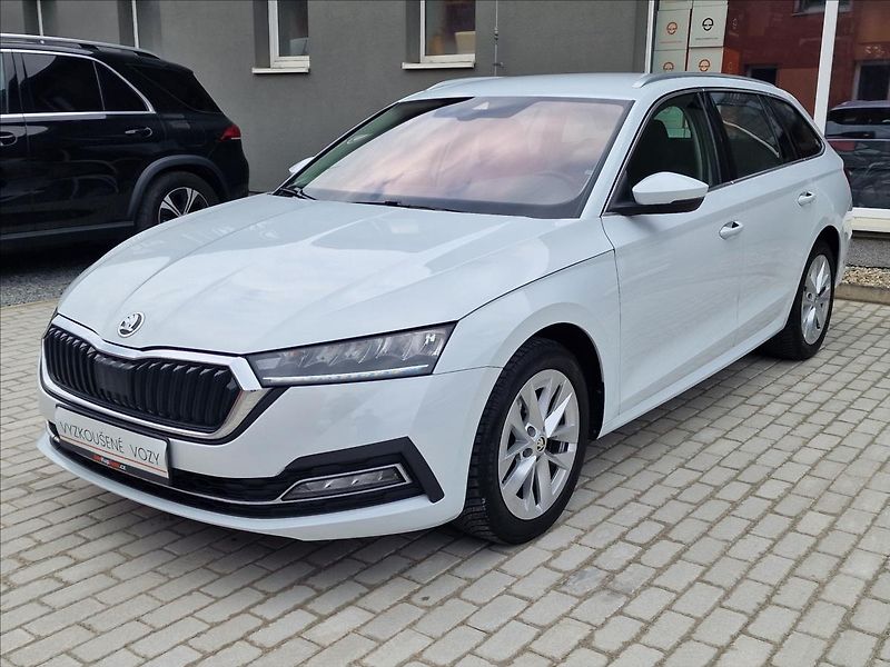 Škoda Octavia 2.0TDI Style, původ ČR,1.Maj. - fotka 5 z 50