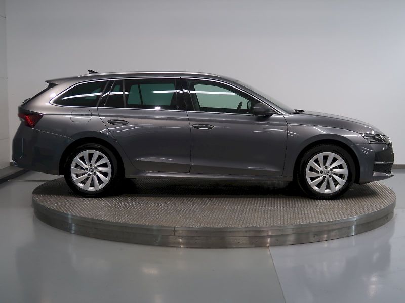 Škoda Octavia (2024) SELECTION 2.0TDI 110KW DSG LED - fotka 8 z 43
