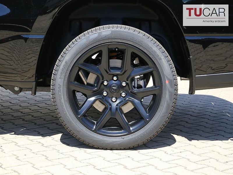 Dodge RAM (2026) 1500 Laramie 5.7 V8 HEMI 2026 - fotka 11 z 41
