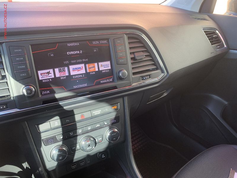 Seat Ateca (2019) 1.5TSi, Style, navi - fotka 16 z 21