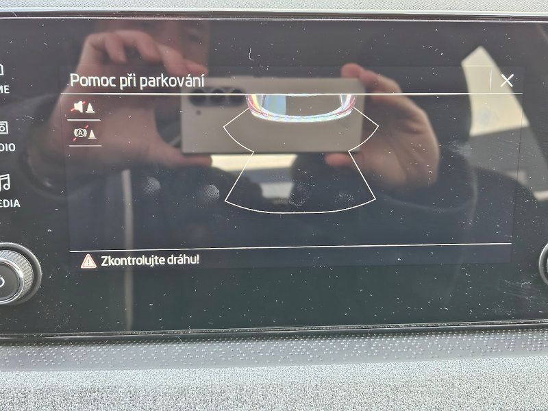 Škoda Kamiq (2024) SELEC TSI 85/1.0 M6F - fotka 23 z 28