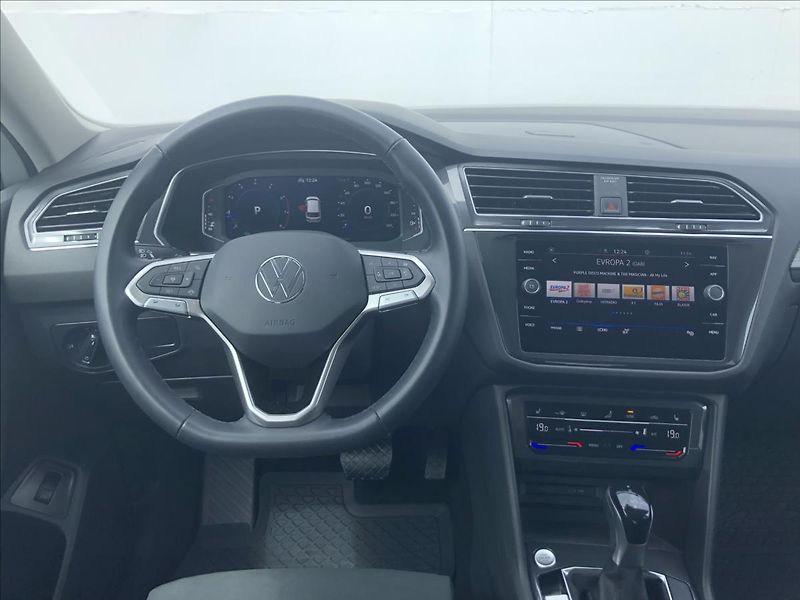 Volkswagen Tiguan Allspace 1,5 TSi 110kW 7DSG LIFE  REZER - fotka 17 z 31