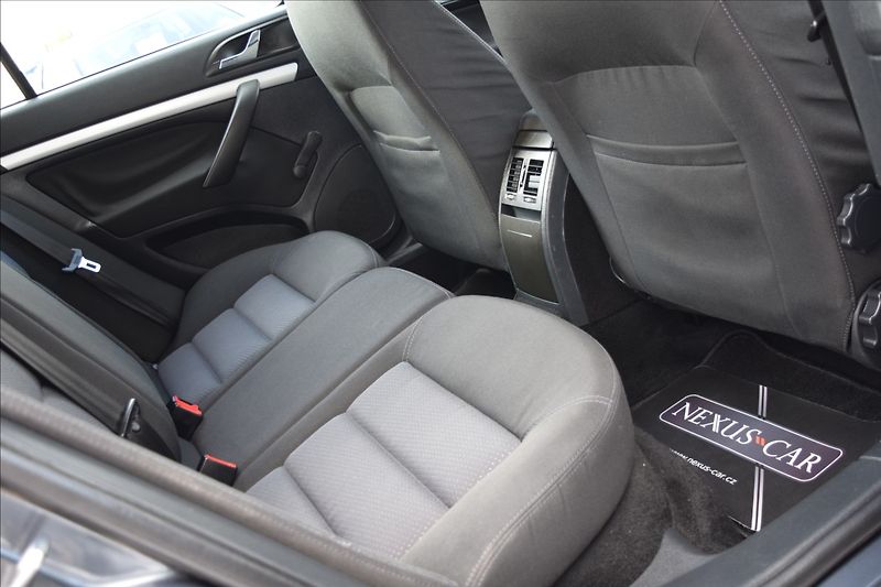 Škoda Octavia 2,0 TDi 103kw 4x4 2 SADY KOL - fotka 35 z 36