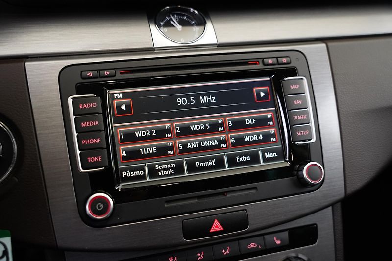 Volkswagen Passat - fotka 18 z 27