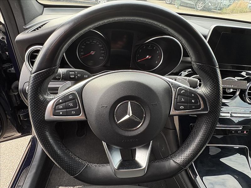 Mercedes-Benz GLC 2,0 250i 155kW 4M,AMG,Led,Navi - fotka 8 z 40