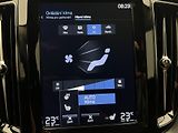 Volvo XC60 B4 MOMENTUM - náhled 42