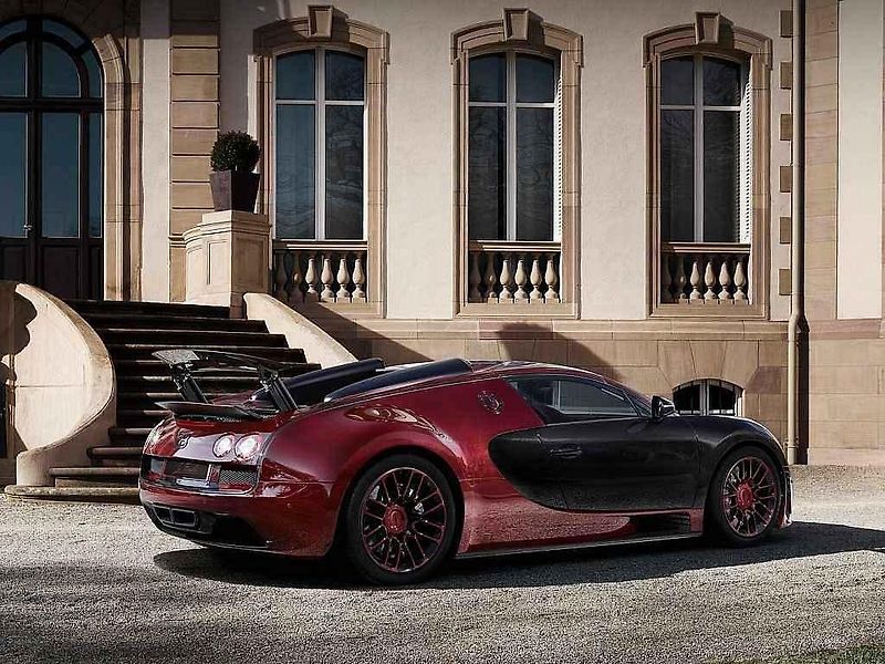 Bugatti Veyron.