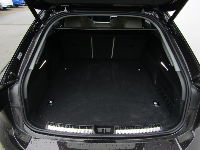 Audi A6 2,0 TFSI eHybrid - fotka 15 z 30