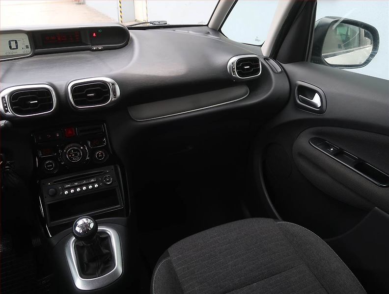 Citroën C3 Picasso (2015) 1.2 PureTech, Serv.kniha - fotka 8 z 16