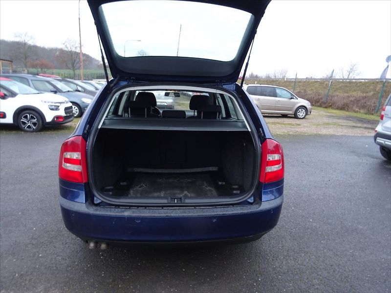 Škoda Octavia 1,9 TDI  77 kW - fotka 16 z 28