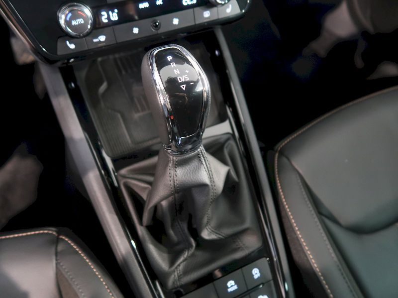 Škoda Kamiq (2025) TOP SELECTION 1.0TSI 85KW DSG - fotka 33 z 41