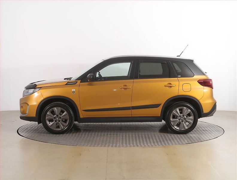 Suzuki Vitara (2020) GL + 1.4 BoosterJet - fotka 3 z 19