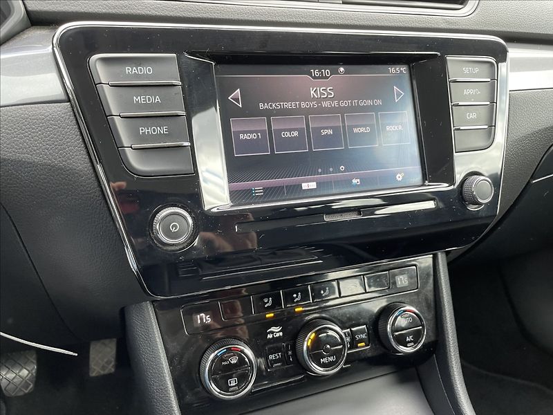 Škoda Superb 1,4 TSI 110KW ČR. - fotka 13 z 24