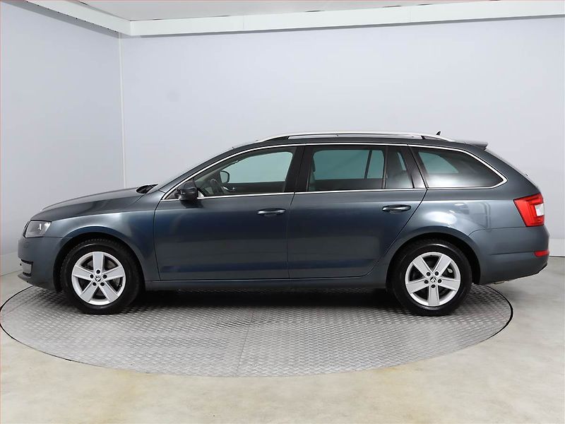 Škoda Octavia (2014) 1.8 TSI, 4X4, Automat - fotka 3 z 21