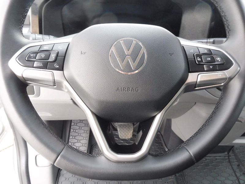 Volkswagen Caravelle (2026) Style DR 2,0 TDI 125kW 8AUT 4M - fotka 18 z 31