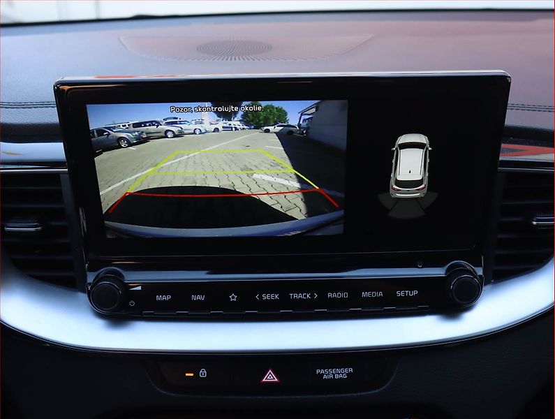 Kia Pro_Ceed (2021) 1.5 T-GDI, Automat, Serv.kniha - fotka 17 z 24