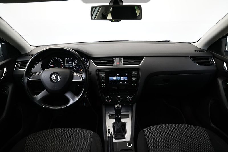 Škoda Octavia - fotka 5 z 23