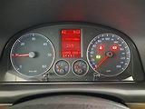 Volkswagen Touran (2007) Cross 2.0 TDI, Automat, 7 míst - náhled 11
