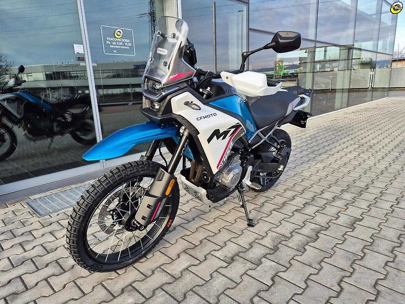 CFMOTO 450 MT-RX (2026) - fotka 11 z 77