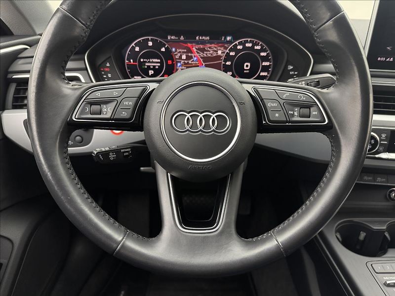Audi A5 2,0 140kW AT 4X4 HUD DPH NAVI - fotka 9 z 56