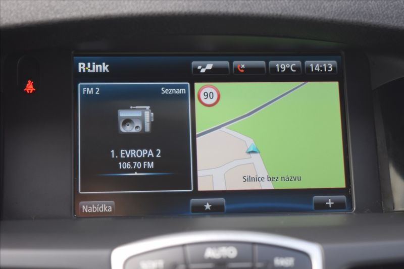 Renault Laguna 2,0 dCi 110KW NATÁČ. ZAD.NÁP. - fotka 37 z 49