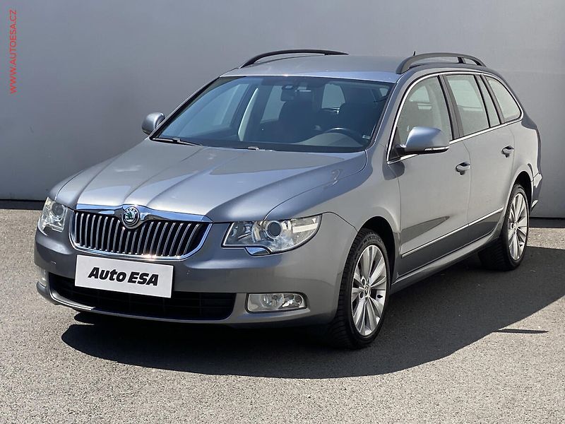 Škoda Superb (2010) 1.4 TSi, Comfort, autoAC - fotka 3 z 16