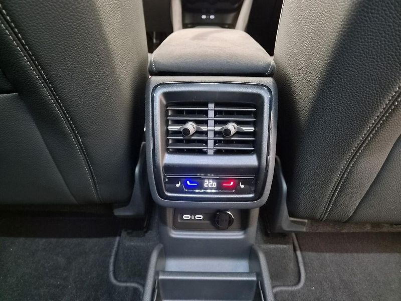 Škoda Kodiaq 2.0 TDI 4x4 SportLine - fotka 25 z 28