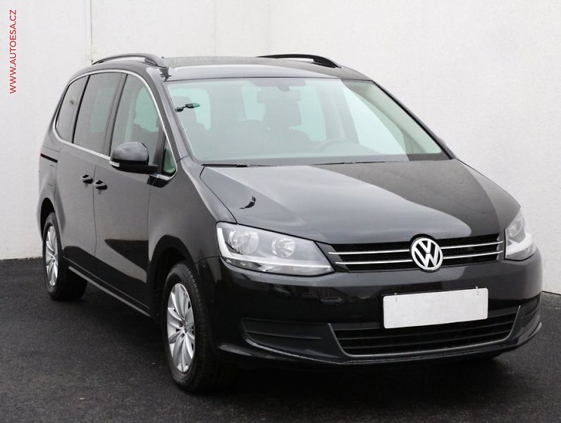 Volkswagen Sharan (2014) 2.0 TDi, Life, DSG, TZ, el. - fotka 1 z 3