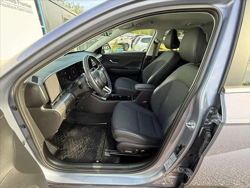 Hyundai Kona 1,6 T-GDI 101kW DCT Style - fotka 7 z 27
