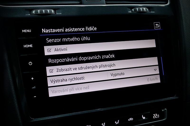 Volkswagen Golf 7 Facelift 1.4 TSI 92 kW - fotka 29 z 40