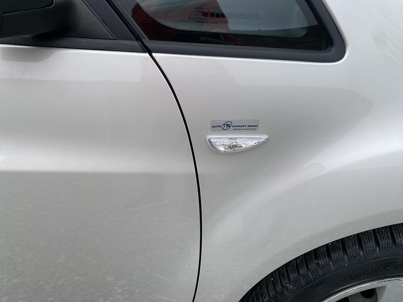 Kia Venga 1.4i 16v 90PS KLIMA SERVIS!!!  - fotka 57 z 144
