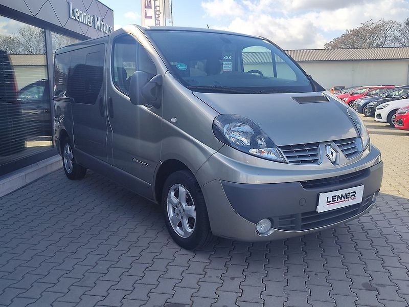 Renault Trafic 2.0 DCi/84kW Passenger - fotka 3 z 27