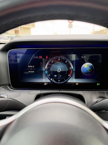 Mercedes-Benz Třídy E (2019) - fotka 10 z 12