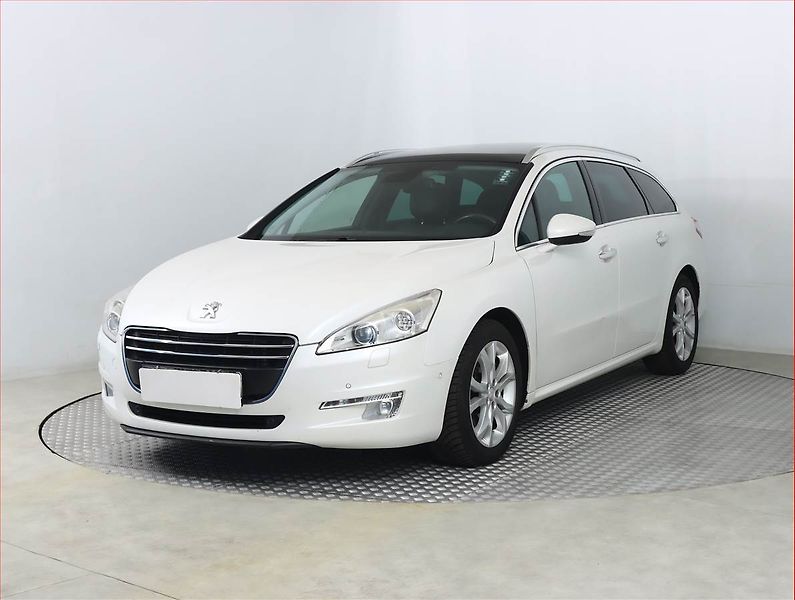 Peugeot 508 (2013) 2.0 HDi, Serv.kniha, Navi - fotka 2 z 19