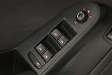 Audi A4 (2012) 2.0 TDI, Serv.kniha, Xenony - náhled 10